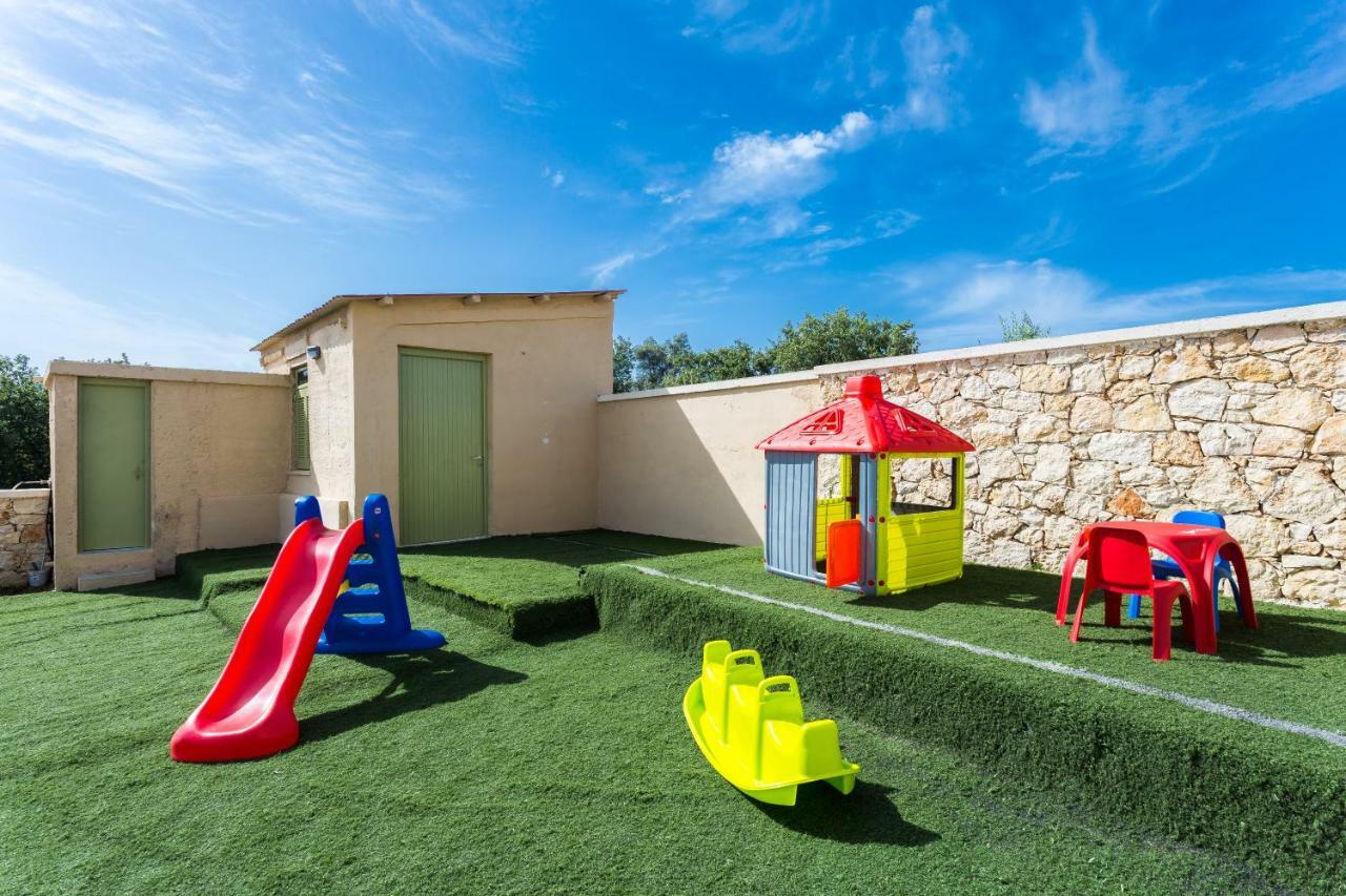 Iokasti Villa Atsipopoulo Esterno foto